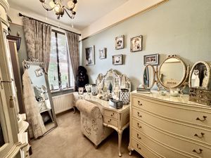 Photo 24- click for photo gallery